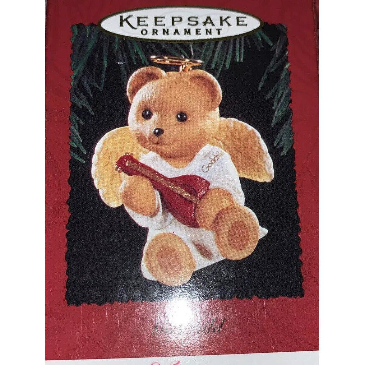 1995 Goldchild Hallmark Ornament (Family) QX5707