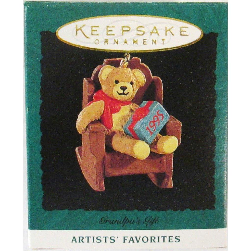QXM4829 1995 Grandpa's Gift (March of Teddy Bears) Image1