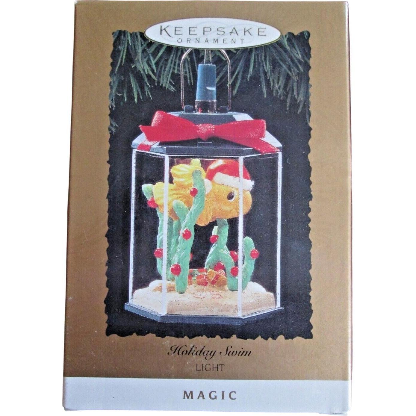 1995 Holiday Swim Hallmark Ornament (Fish) QLX7319