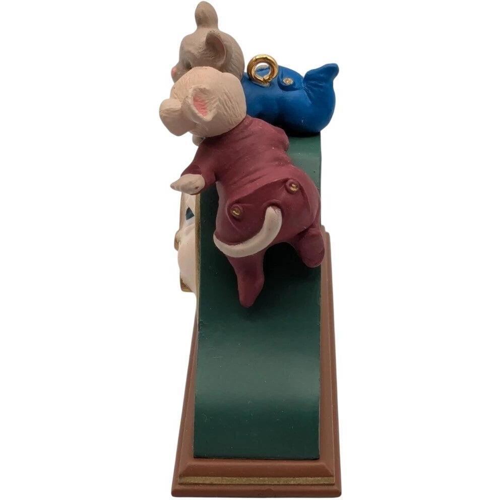 1995 In a Heartbeat Hallmark Ornament (Clock) QX5817