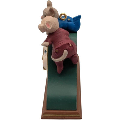 1995 In a Heartbeat Hallmark Ornament (Clock) QX5817