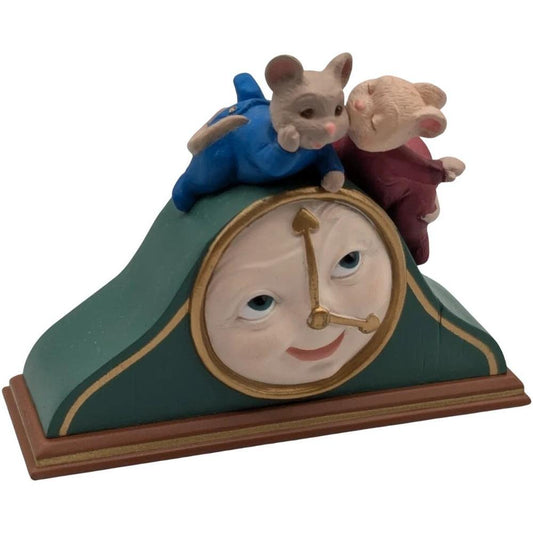 1995 In a Heartbeat Hallmark Ornament (Clock) QX5817