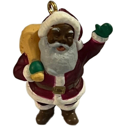 1995 Joyful Santa Hallmark Ornament (Santa Claus) QXM4089