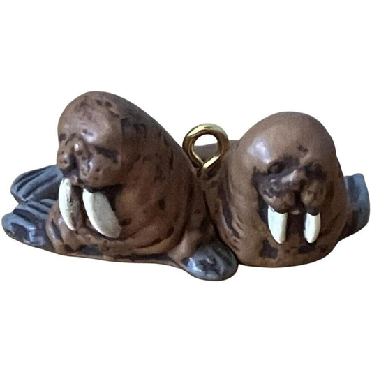 1995 Merry Walruses Hallmark Ornament (Noah's Ark) QXM4057