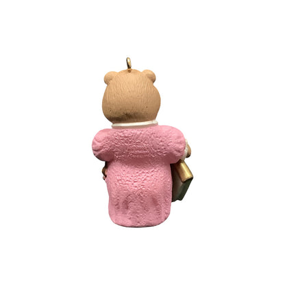 1995 Mom-to-Be Hallmark Ornament (Bear) QX5659 Image4