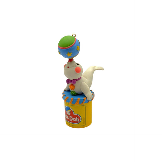 1995 Play-Doh Holiday Fun (Play-Doh) Carlton Cards Heirloom Ornament FXOR-045Y Image1