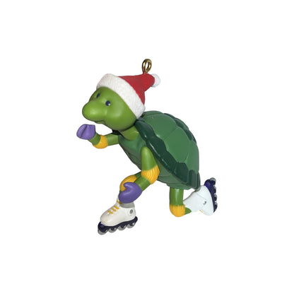 1995 Roller Whiz Hallmark Ornament (Turtle) QX5937 Image1
