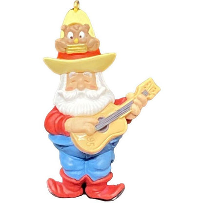 1995 Santa's Serenade Hallmark Ornament (Guitar) QX6017