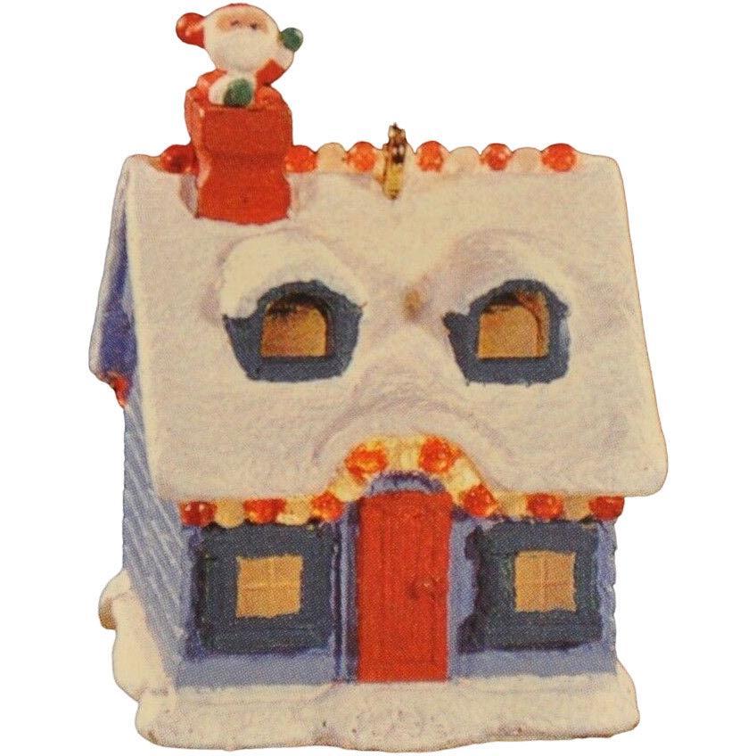 1995 Santa's Visit Hallmark Ornament (Santa Claus) QXM4047