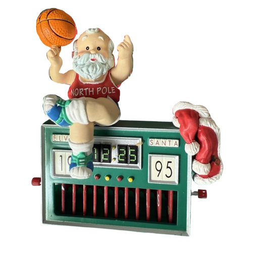 1995 Scoring Big at Christmas Enesco Ornament (Sports & Activities) 112046 Image1