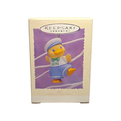 1995 Son Hallmark Ornament (Family) QEO8247 Image2
