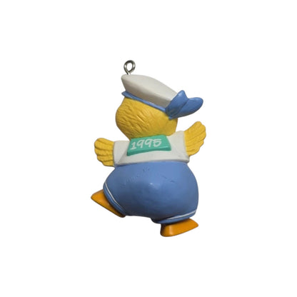 1995 Son Hallmark Ornament (Family) QEO8247 Image5