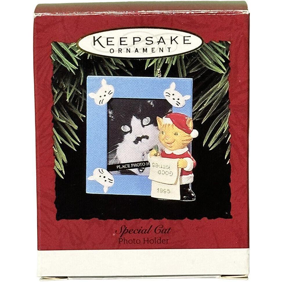 1995 Special Cat Hallmark Ornament (Photo Holder) QX5717