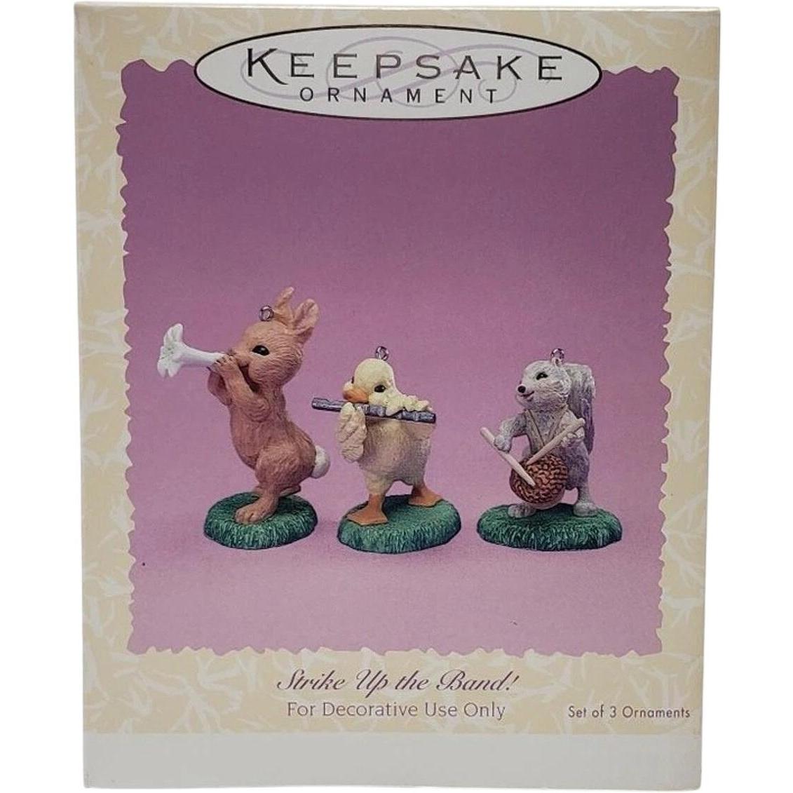 1995 Strike Up and Band! Hallmark Ornament (Easter) QEO8141
