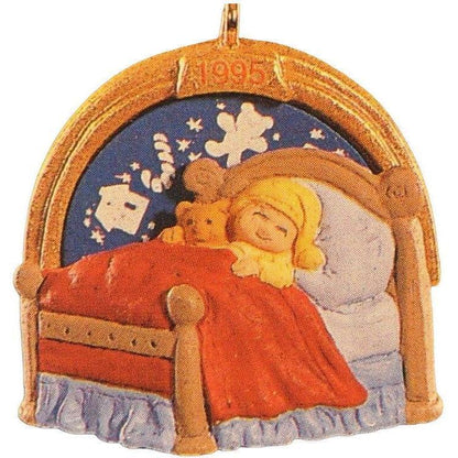1995 Sugarplum Dreams Hallmark Ornament (Teddy Bear) QXM4099
