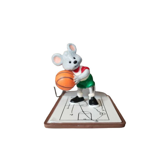 1995 The Winning Play Hallmark Ornament (Mouse) QX5889