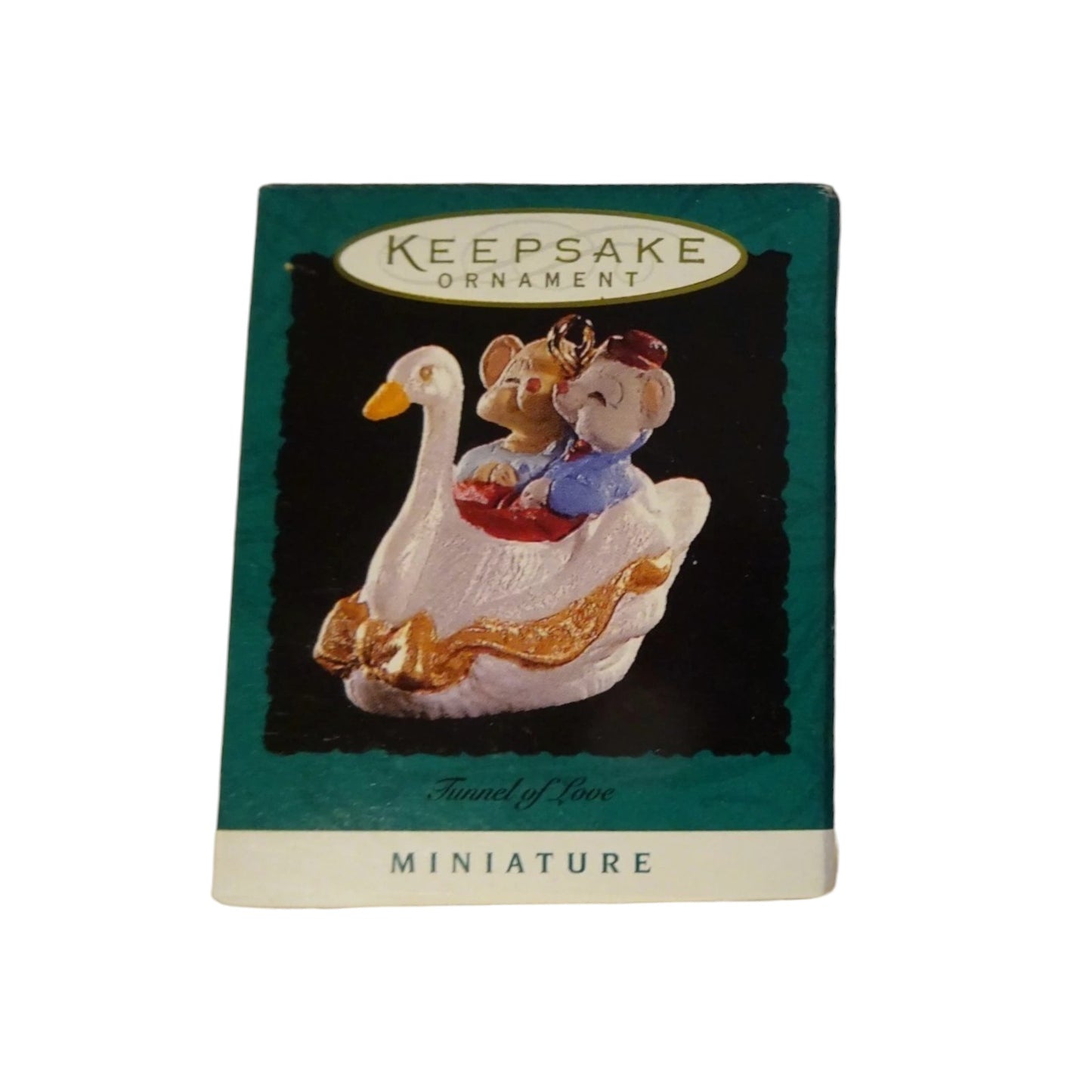 1995 Tunnel of Love Hallmark Ornament (Mouse) QXM4029 Image2