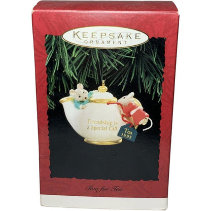 1995 Two for Tea Hallmark Ornament (Mouse) QX5829