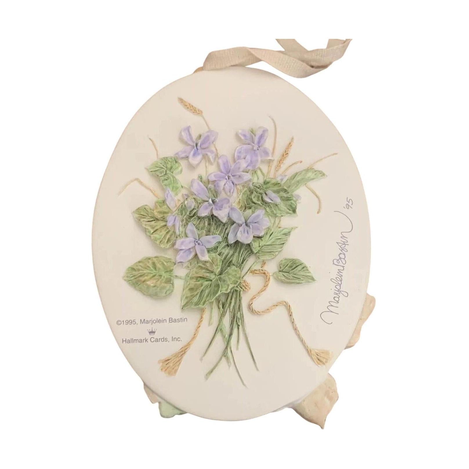 1995 Violets and Butterflies Hallmark Ornament (Nature's Sketchbook) QK1079 Image3