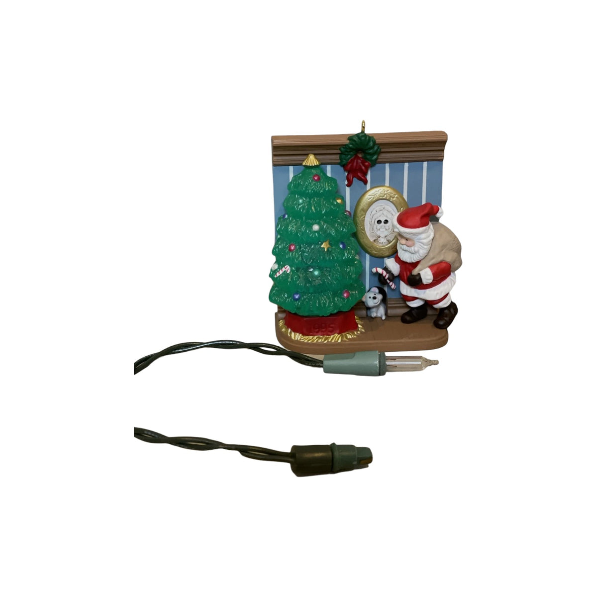 1995 Wee Little Christmas Hallmark Ornament (Santa Claus) QLX7329 Image5