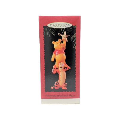 1995 Winnie the Pooh and Tigger Hallmark Ornament (Winnie the Pooh) QX5009