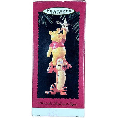 1995 Winnie the Pooh Hallmark Ornament (Winnie the Pooh) QX5774