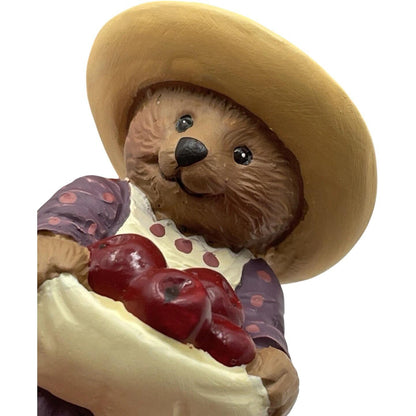 1996 Apple Harvest Hallmark Ornament (Teddy Bear) QFM8585