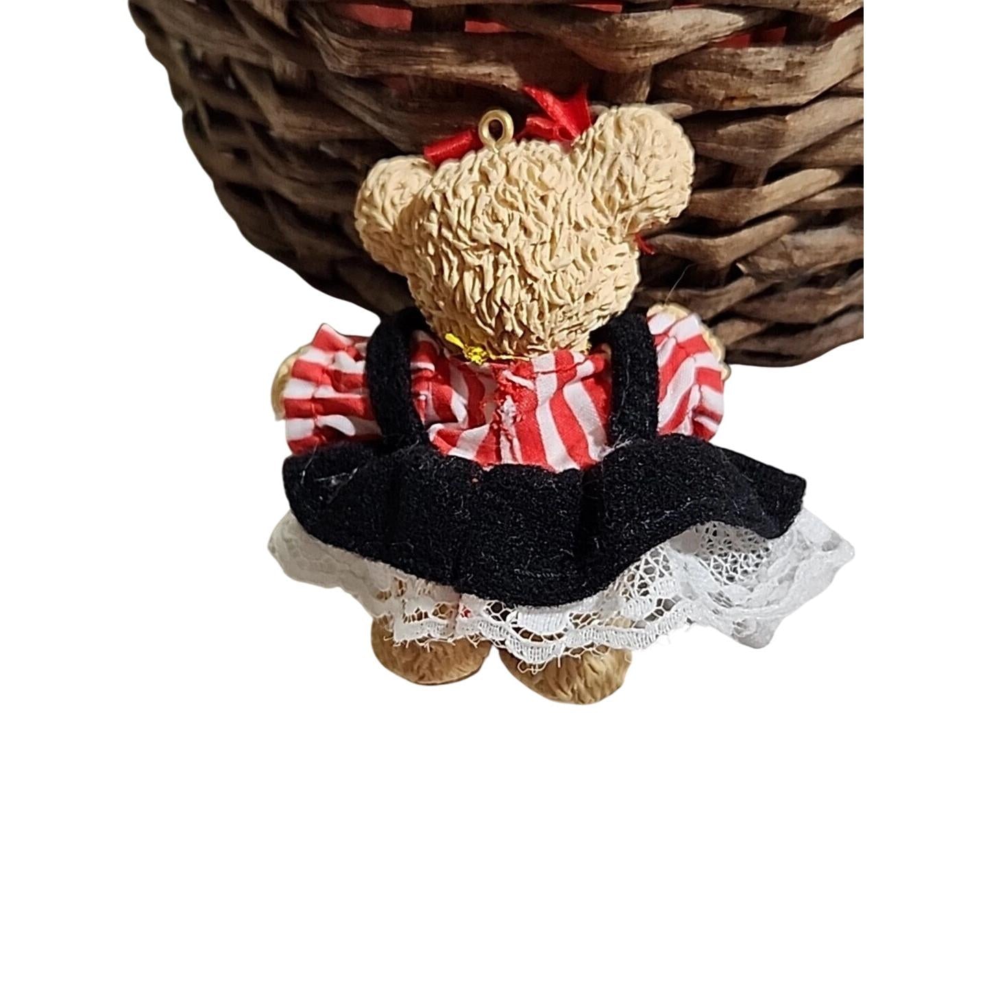 1996 Child's Fourth Christmas (Child's Age Collection) by Carlton Cards (Child's Age Collection)