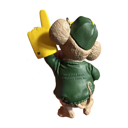 1996 Green Bay Packers Hallmark Ornament (NFL) QSR6421