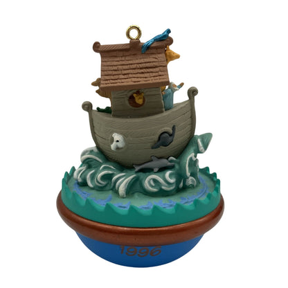 1996 Jolly Wolly Ark Hallmark Ornament (Noah's Ark) QX6221