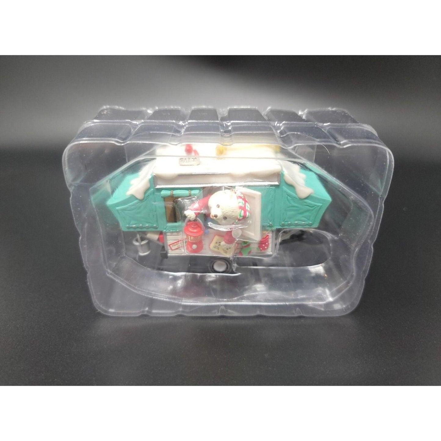 1996 Tracking Reindeer Pause (Polar Bear)