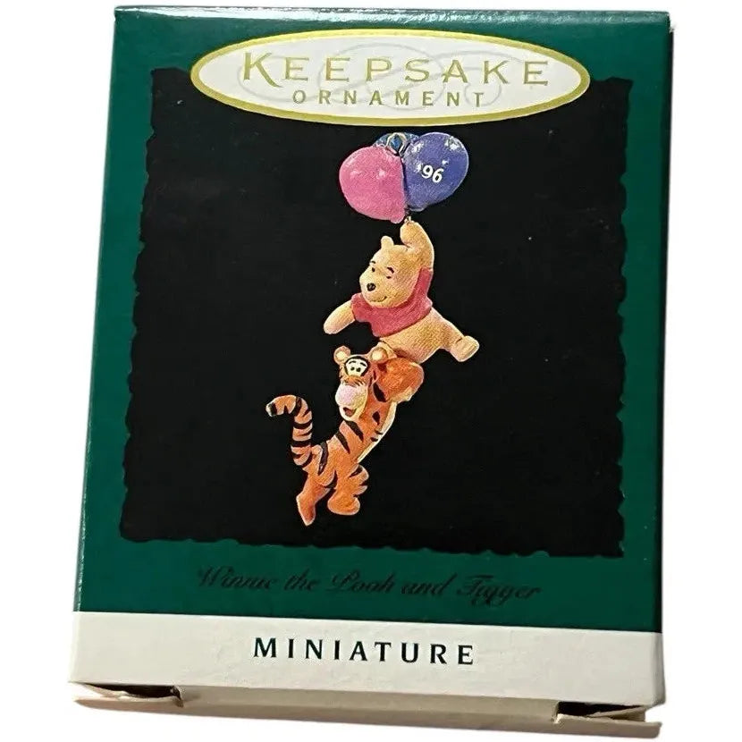 1996 Winnie the Pooh and Tigger Hallmark Ornament (Winnie the Pooh) QXM4044