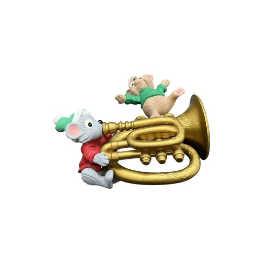 1996 A Little Song and Dance Hallmark Ornament (Mouse) QX9211 Image1