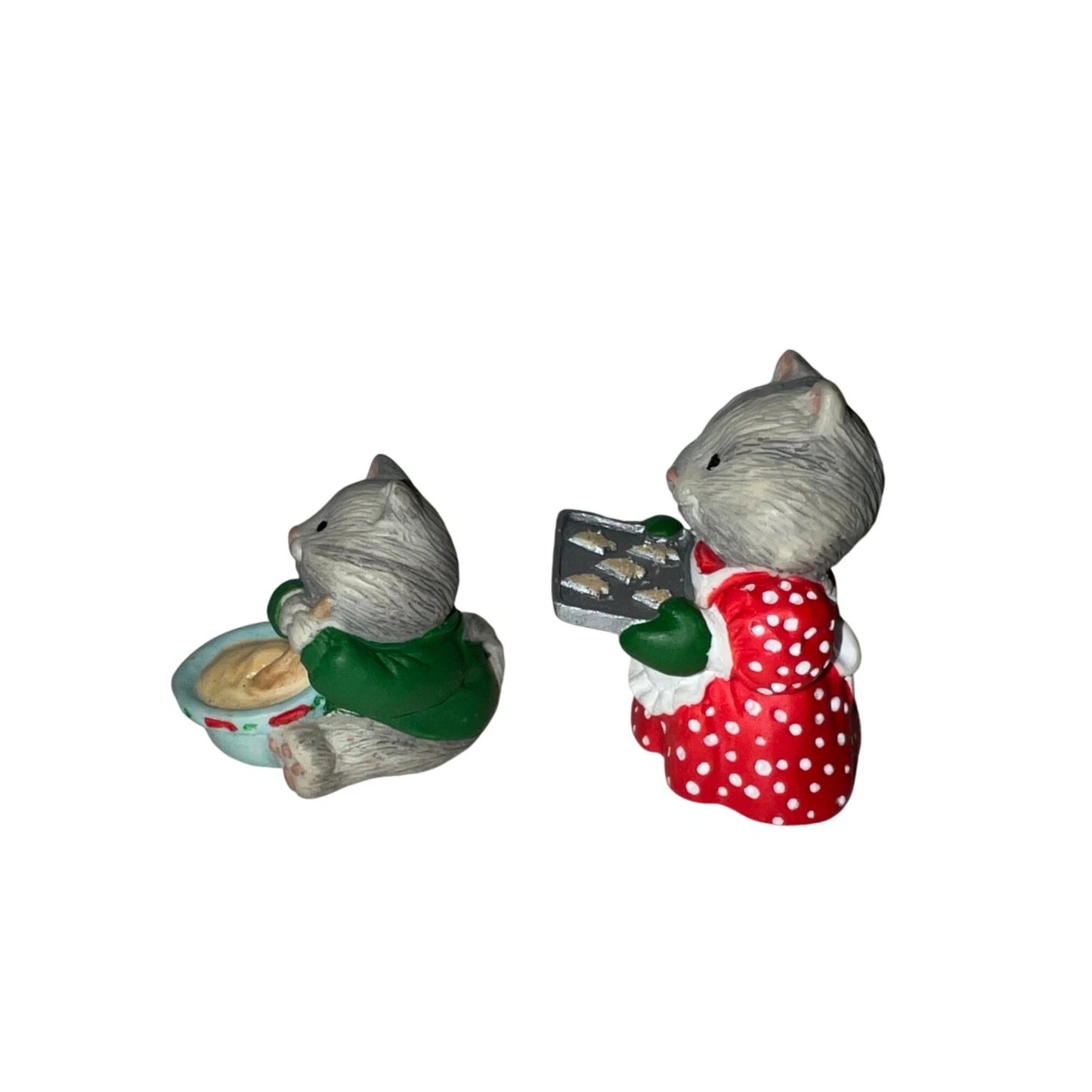 1996 Busy Bakers Hallmark Ornament (Merry Miniature) QFM8121 Image4