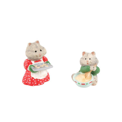 1996 Busy Bakers Hallmark Ornament (Merry Miniature) QFM8121