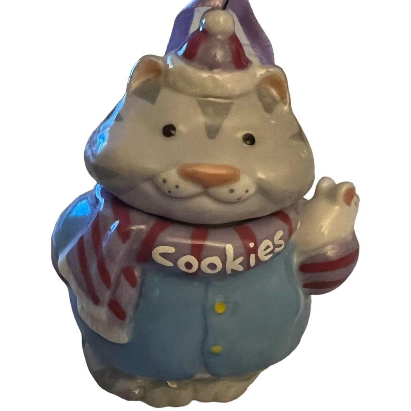 1996 Carmen Hallmark Ornament (Cookie Jar Friends) QK1164