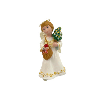 1996 Christkindl Hallmark Ornament (Christmas Visitors) QX5631 Image1
