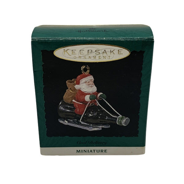 1996 Cool Delivery Hallmark Ornament (Coca-Cola) QXM4021