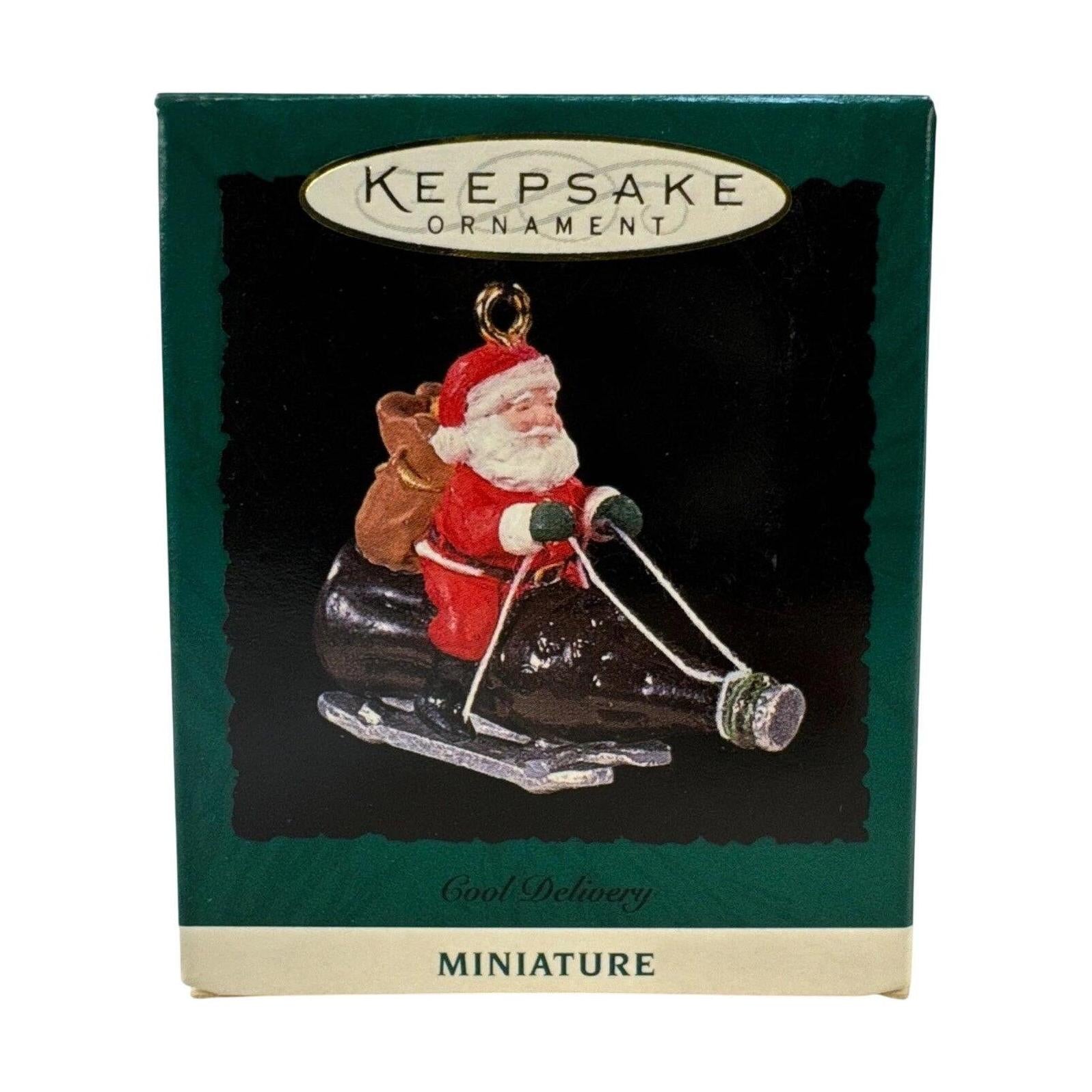 1996 Cool Delivery Hallmark Ornament (Coca-Cola) QXM4021 Image2