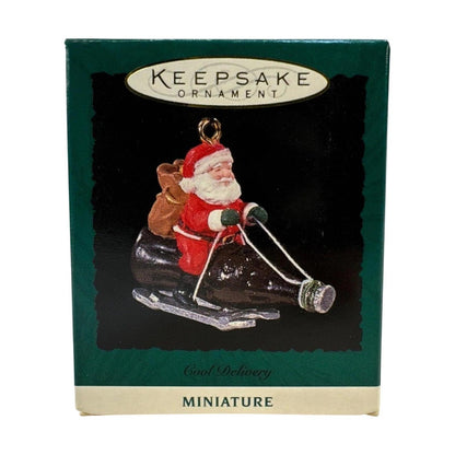 1996 Cool Delivery Hallmark Ornament (Coca-Cola) QXM4021 Image2