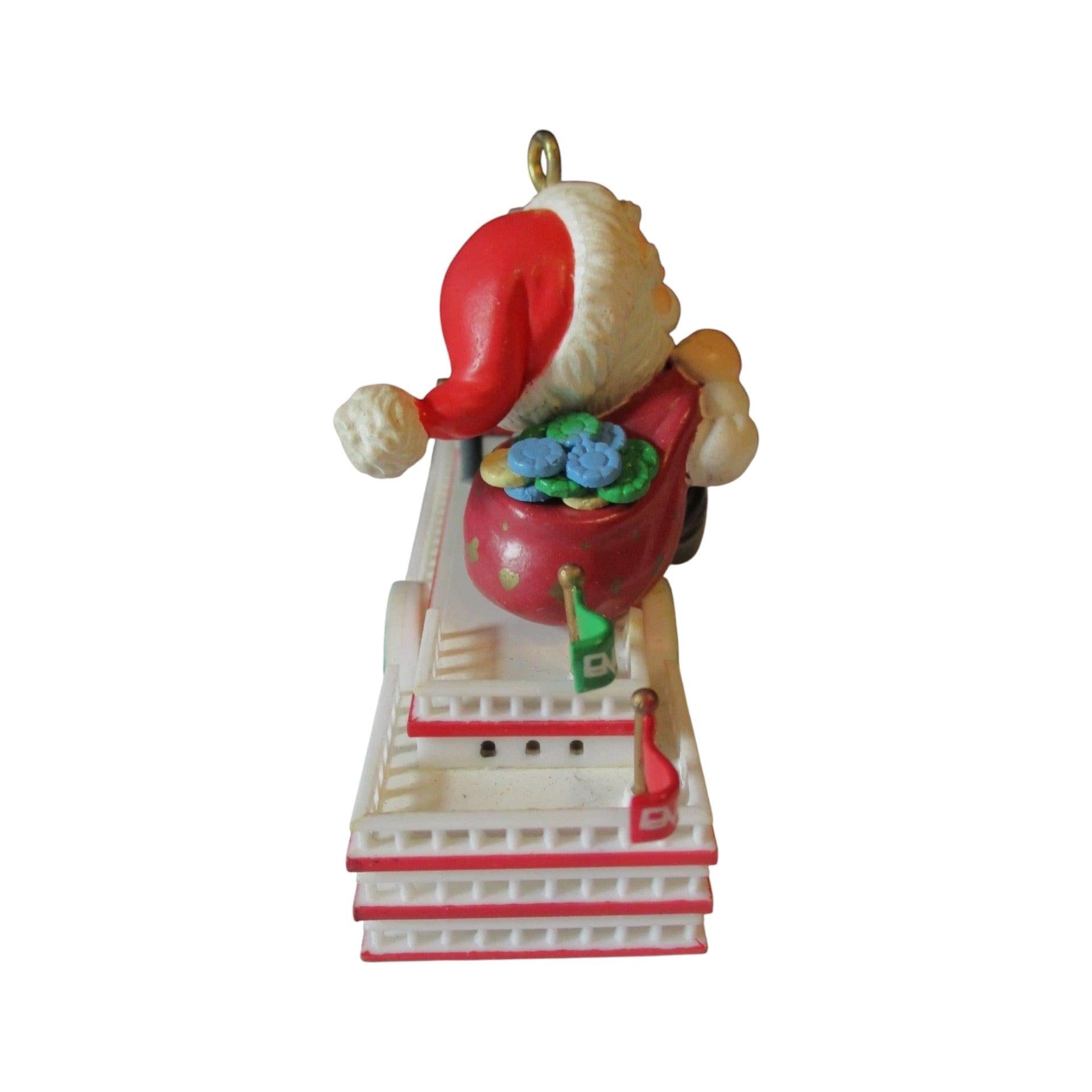 1996 Decked Out for Christmas Enesco Ornament (Santa Claus) 176796 Image6