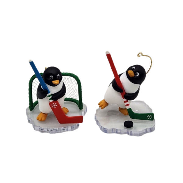 1996 Goial Line Glory Hallmark Ornament (Penguin) QX6001