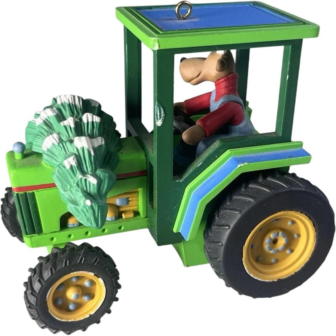 1996 Holiday Haul Hallmark Ornament (Tractor) QX6201