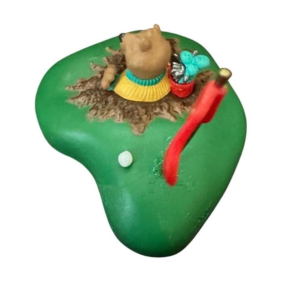 1996 I Dig Golf Hallmark Ornament (Golf) QX5891 Image5