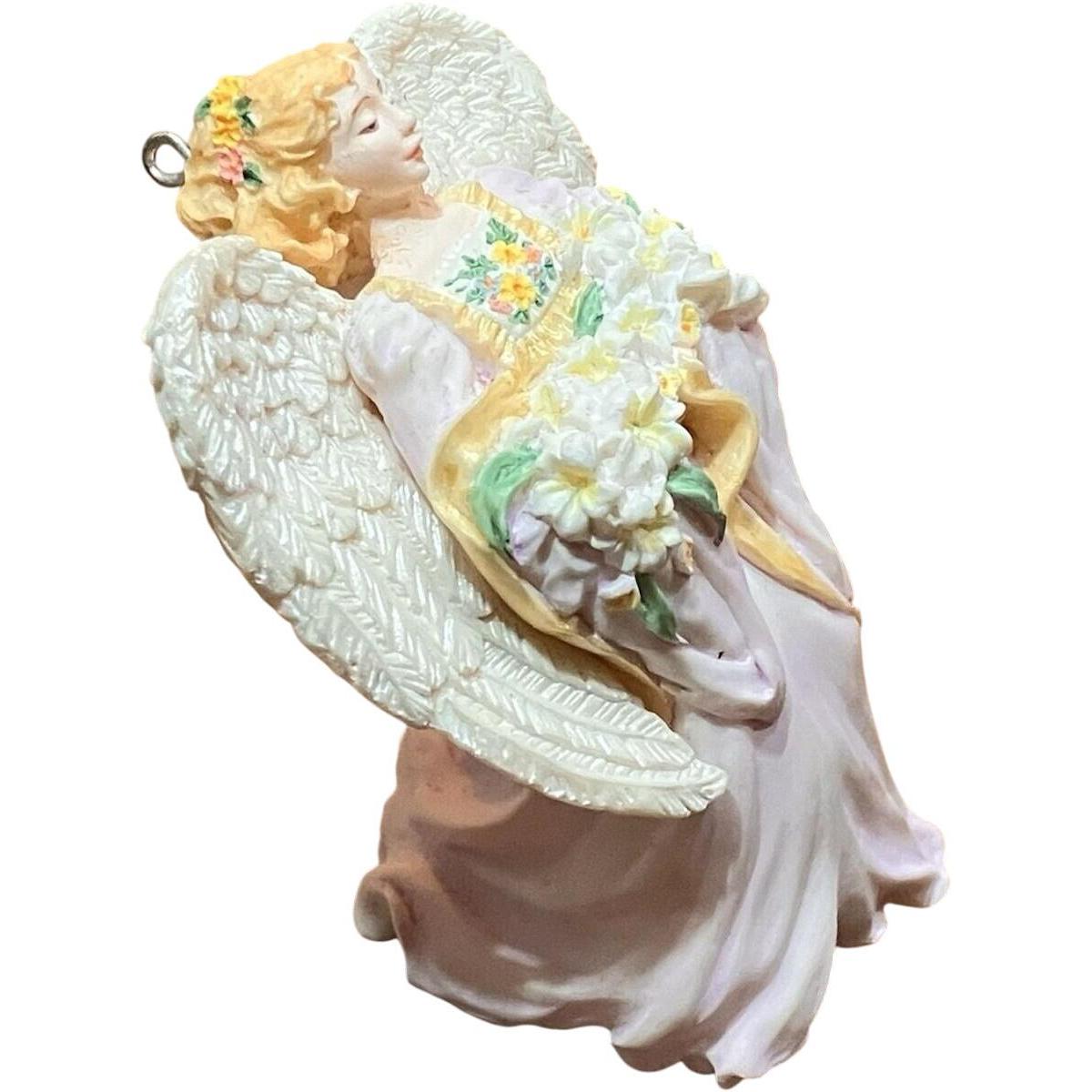 1996 Joyful Angels Series #1 Hallmark Ornament (Joyful Angels) QEO8184