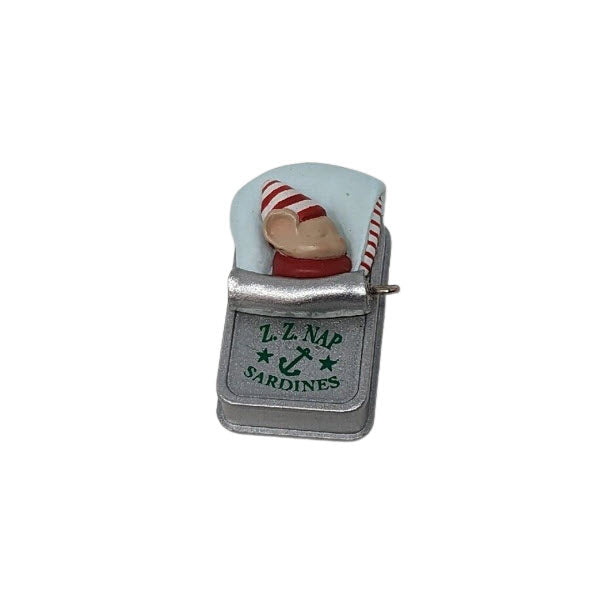 1996 Long Winter's Nap Hallmark Ornament (Mouse) QXM4244