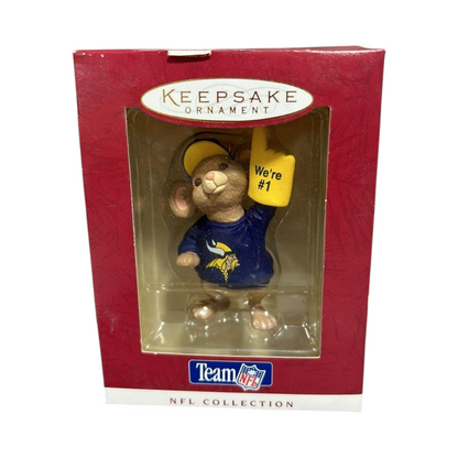 1996 Minnesota Vikings Hallmark Ornament (NFL) QSR6454