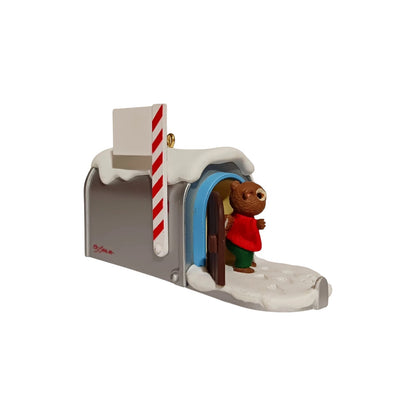 1996 New Home Hallmark Ornament (Mailbox) QX5881 Image5