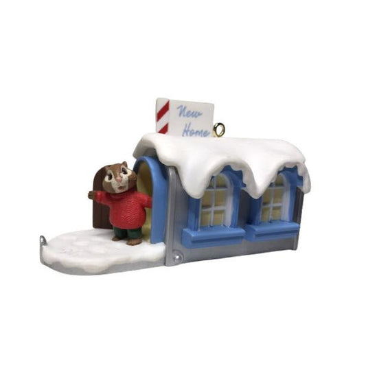 1996 New Home Hallmark Ornament (Mailbox) QX5881