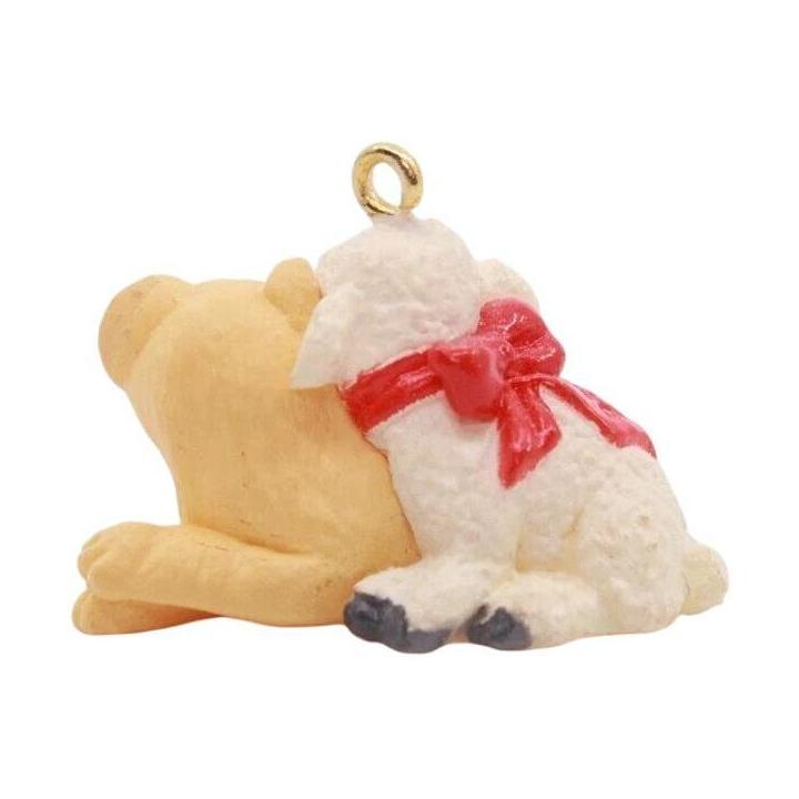 1996 Peaceful Christmas Hallmark Ornament (Lion and Lamb) QXM4214 Image4